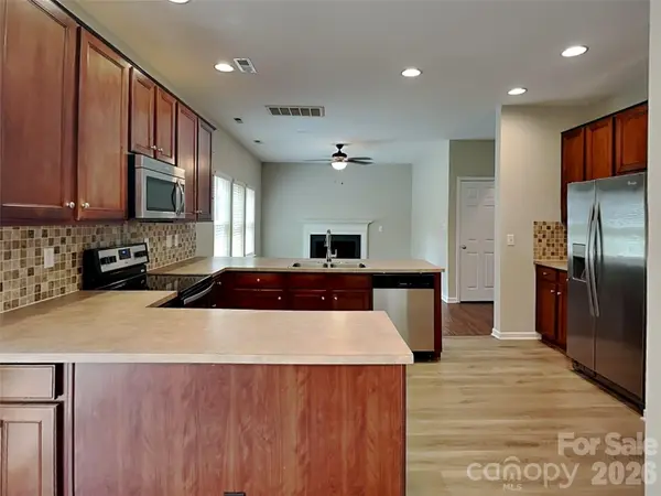 4208 Lawrence Daniel DR, Matthews, NC 28104