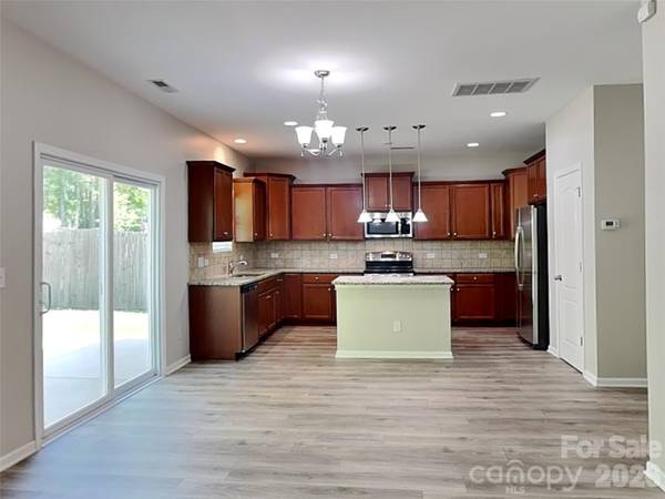 12814 Swann Branch DR, Charlotte, NC 28273