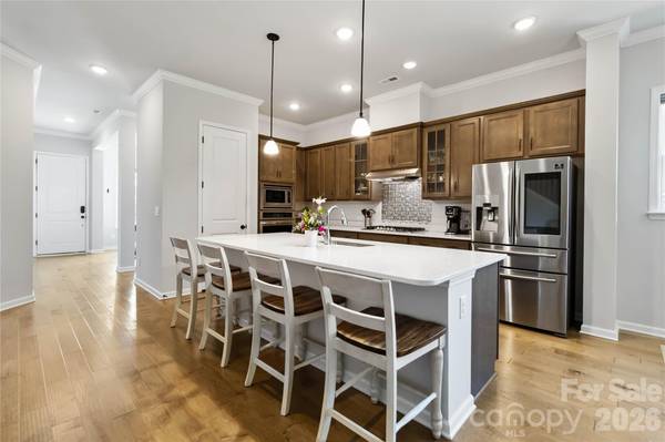 1124 Greenbridge DR, Matthews, NC 28105