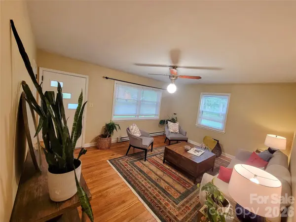 45 Browndale RD, Asheville, NC 28805