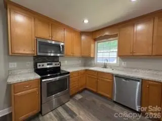 150 Ridge Run DR, Statesville, NC 28625