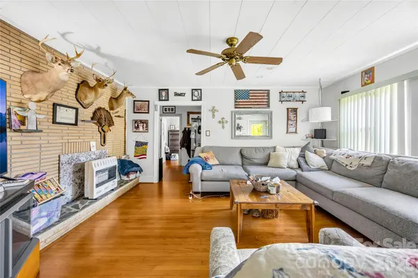 103 Greenway DR, Huntersville, NC 28078