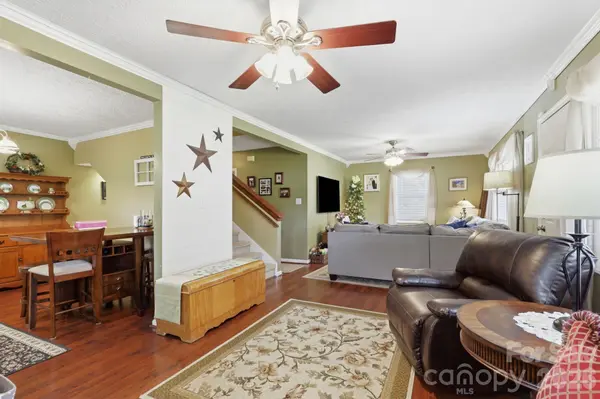 189 Chestnut Grove RD, Statesville, NC 28625