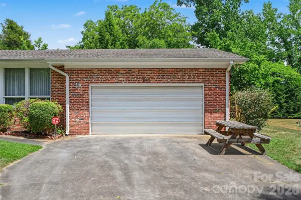 207 Sills DR, Salisbury, NC 28146