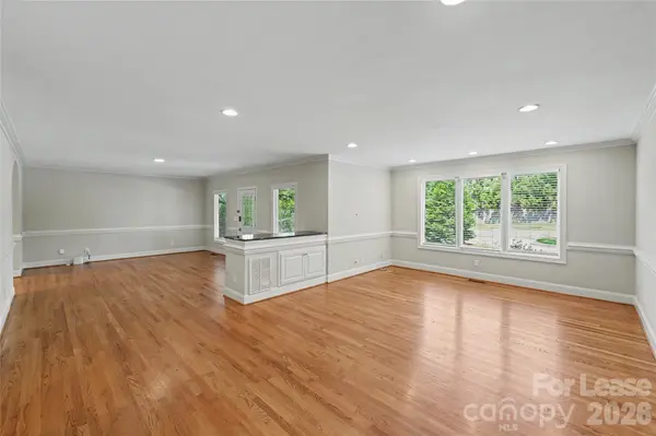2545 Rea RD, Charlotte, NC 28226