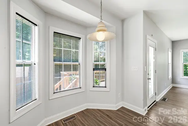 137 Purple Finch LN, Mooresville, NC 28117
