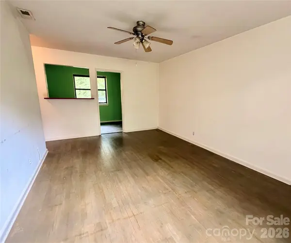 615 Biltmore AVE #W-3, Asheville, NC 28803