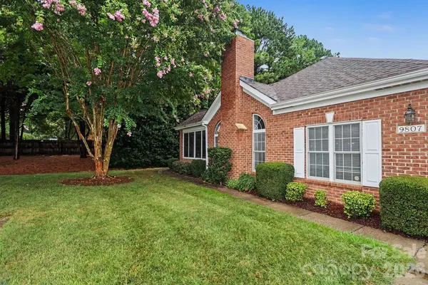 9807 Whispering Willow CT, Charlotte, NC 28210