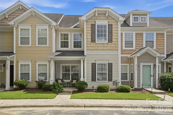 2311 Crosscut DR, Charlotte, NC 28214