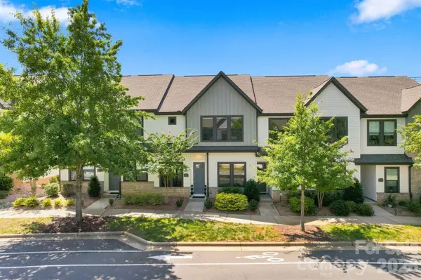 5930 Ardrey Kell RD, Charlotte, NC 28277