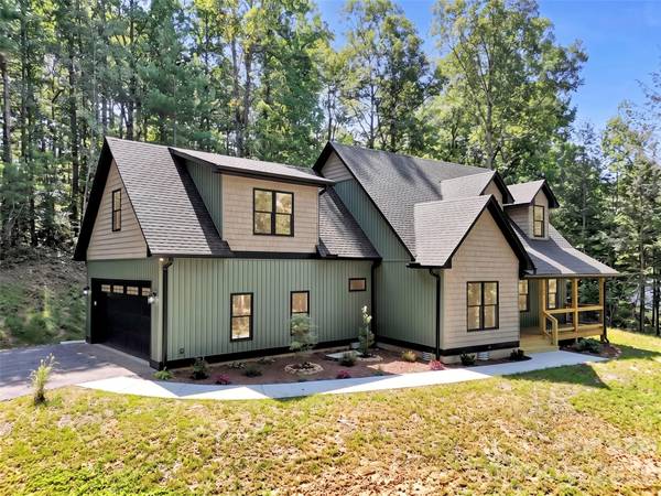 146 Bradford PARK, Clyde, NC 28721