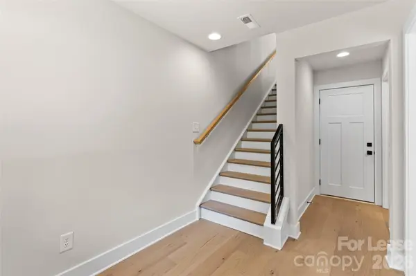 6017 Irwins Branch DR, Charlotte, NC 28217