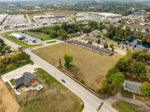 2550 E 5th ST, Washington, MO 63084