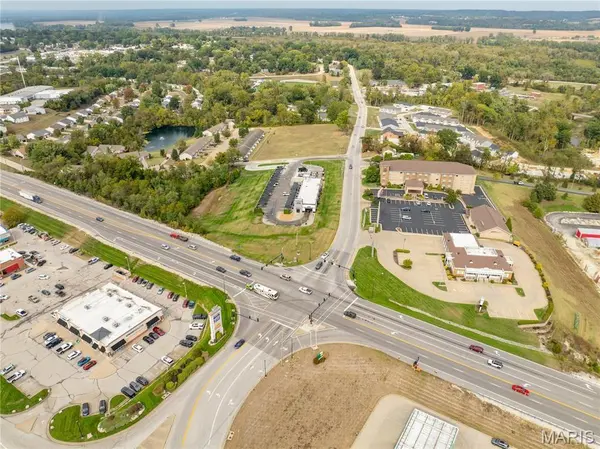 2550 E 5th ST, Washington, MO 63084