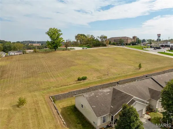 2550 E 5th ST, Washington, MO 63084