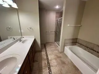 22705 W 72nd ST, Shawnee, KS 66227