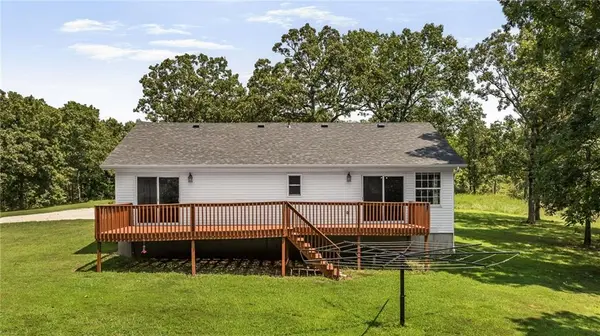 22962 Highway TT HWY, Versailles, MO 65084