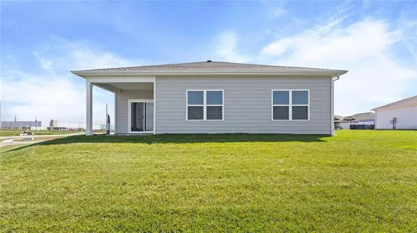 36420 W 102nd PL, De Soto, KS 66018