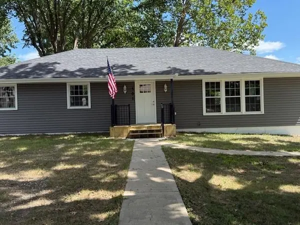 501 Morningside DR, Richmond, MO 64085
