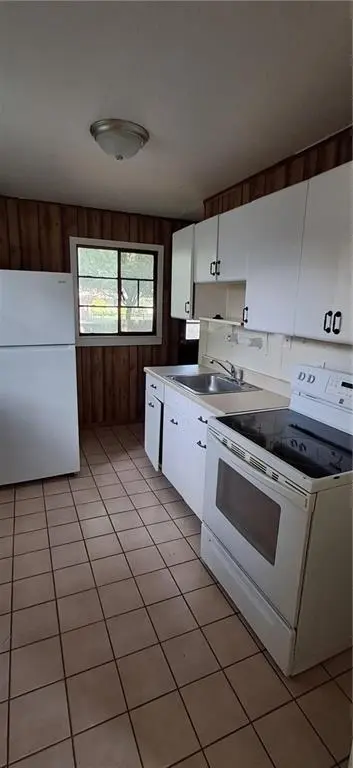 434 Eulich ST, St Joseph, MO 64501