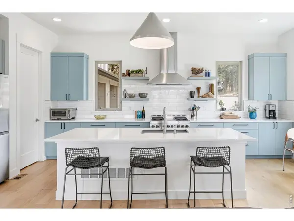 23068 Pinecrest, Golden, CO 80401