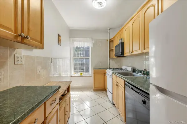 5140 30th AVE #4A, Woodside, NY 11377