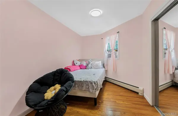 2573 Pelham Bay PARK, Bronx, NY 10475