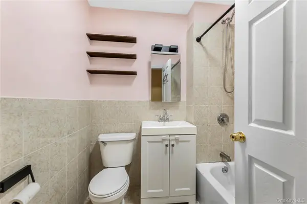 2573 Pelham Bay PARK, Bronx, NY 10475