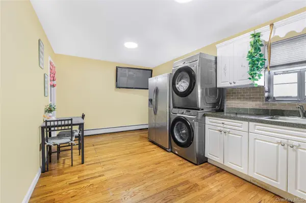 2573 Pelham Bay PARK, Bronx, NY 10475