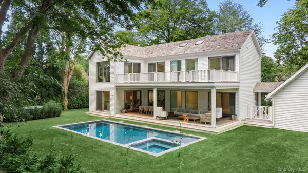 16 Gould ST, East Hampton, NY 11937