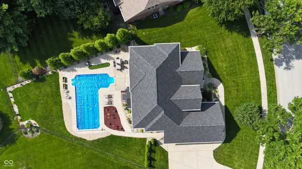 1772 Wedgewood DR, Greenwood, IN 46143