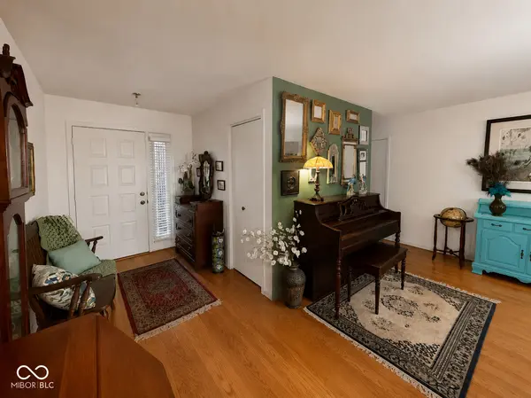 9525 S Pointe Lasalles DR S, Bloomington, IN 47401