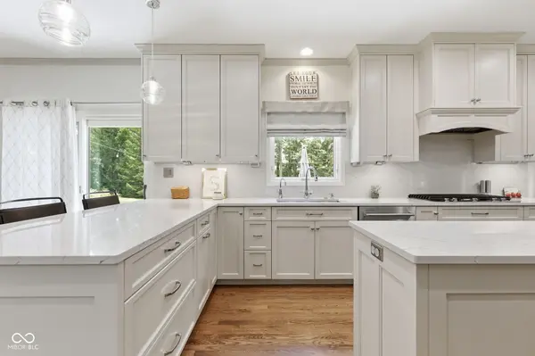 2127 Corsican CIR, Westfield, IN 46074