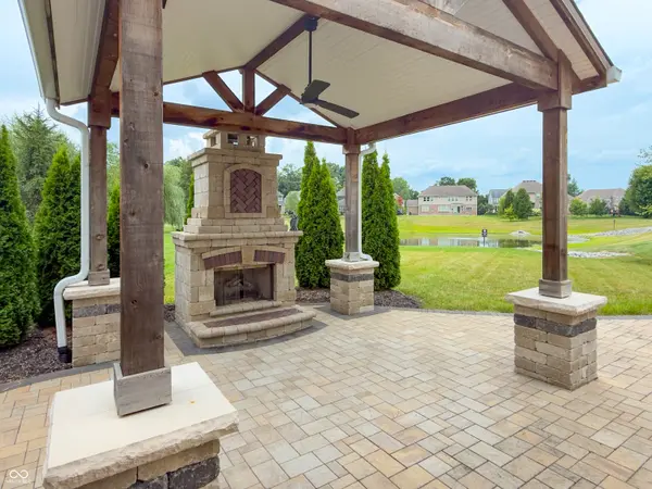 2480 Still Creek DR, Zionsville, IN 46077