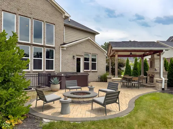 2480 Still Creek DR, Zionsville, IN 46077