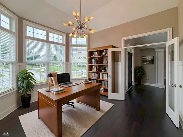 2480 Still Creek DR, Zionsville, IN 46077