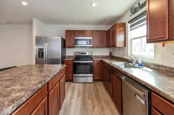 50 N Fairfield DR, Danville, IN 46122