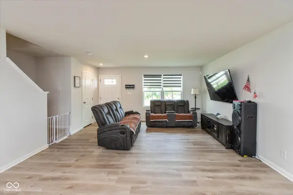50 N Fairfield DR, Danville, IN 46122