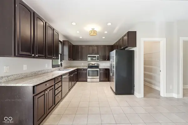 11166 S 600 W, Edinburgh, IN 46124