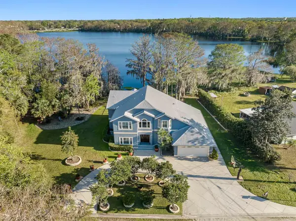 151 LAKESIDE DR, Sanford, FL 32773