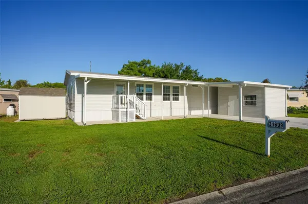 31609 TERRACE DR, Tavares, FL 32778