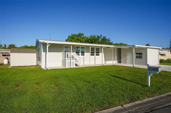 31609 TERRACE DR, Tavares, FL 32778