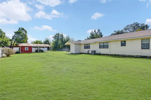 207 SENTER AVE NW, Branford, FL 32008