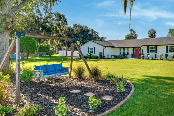4220 HOWELL LN, Mulberry, FL 33860