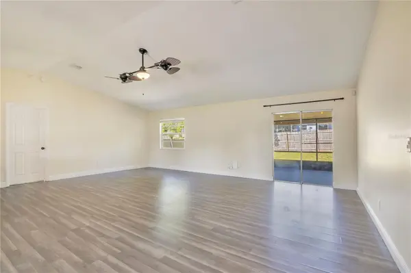 370 N LAKE AVE, Apopka, FL 32703