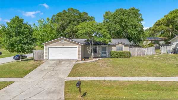 370 N LAKE AVE, Apopka, FL 32703