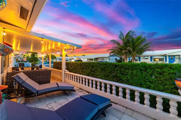 2107 SW 22ND ST, Boynton Beach, FL 33426