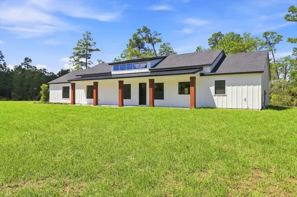 6534 N HARCROSS AVE, Dunnellon, FL 34433