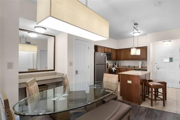 12544 FLORIDAYS RESORT DR #106B, Orlando, FL 32821