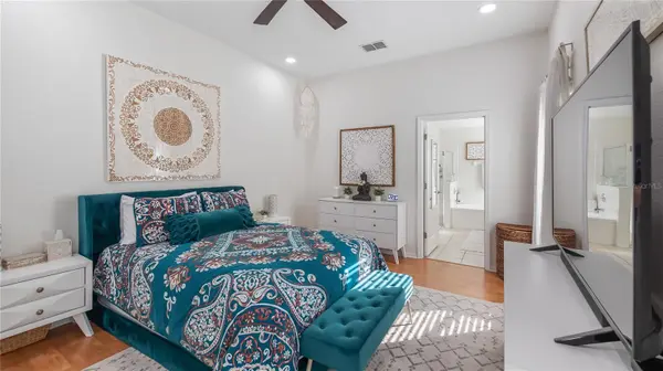 3931 ANDOVER CAY BLVD, Orlando, FL 32825